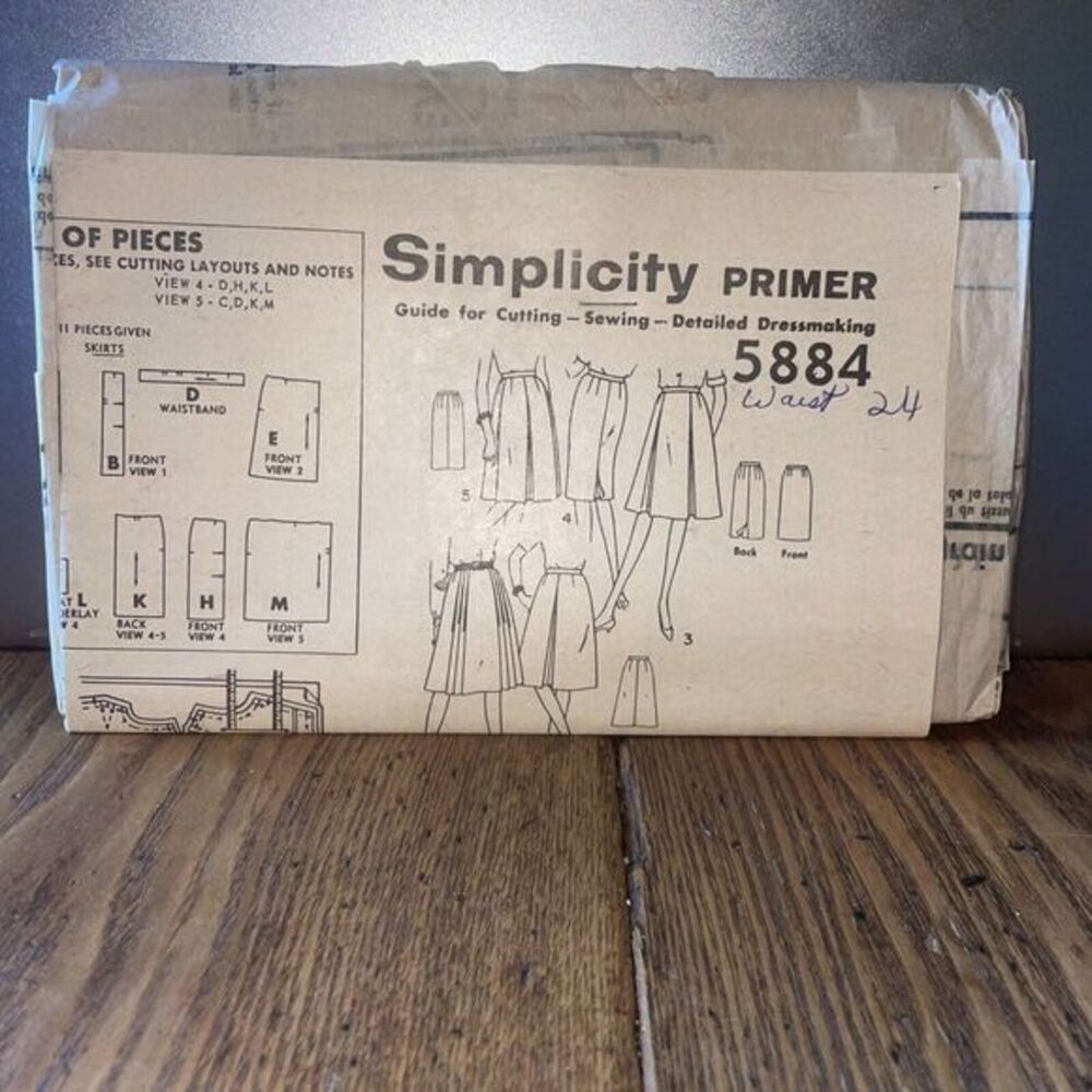 Simplicity Primer 5884 Waist 24" Pleated Skirt